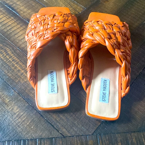 Braided sandals - Picture 3 of 4